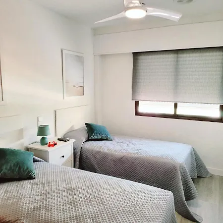 Apartment Aguamarina Gandia *